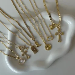 She's An Angel Necklace^Evry Jewels Outlet