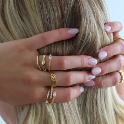 Shimmering Snake Ring^Evry Jewels Clearance